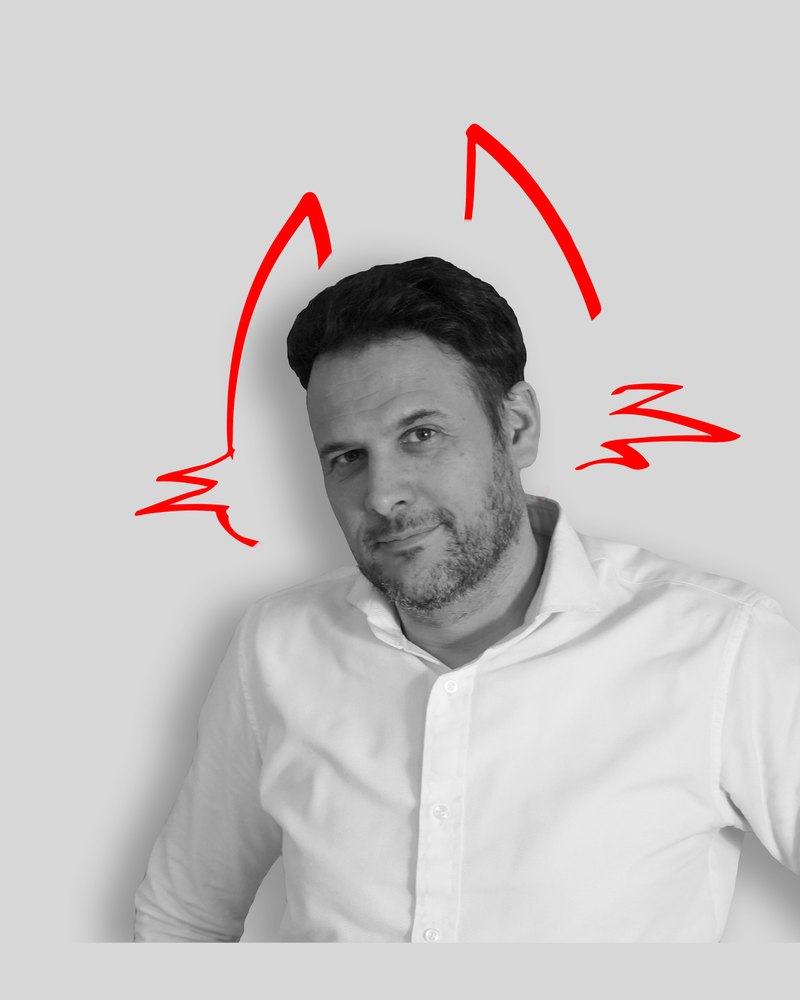 Xavier, community manager